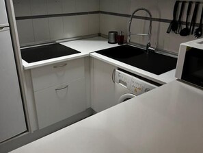 Fridge, microwave, coffee/tea maker, toaster