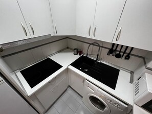 Fridge, microwave, coffee/tea maker, toaster