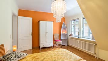 1 多间卧室、免费 WiFi、床单