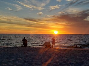 Sun-loungers, beach towels