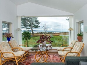 Hus | Opholdsområde | Dvd-afspiller