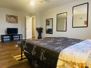 2 chambres, fer et planche à repasser, accès au Wi-Fi (inclus)