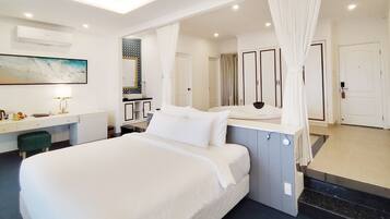 Premium Double Room, Sea View | Premium bedding, minibar, in-room safe, individually decorated