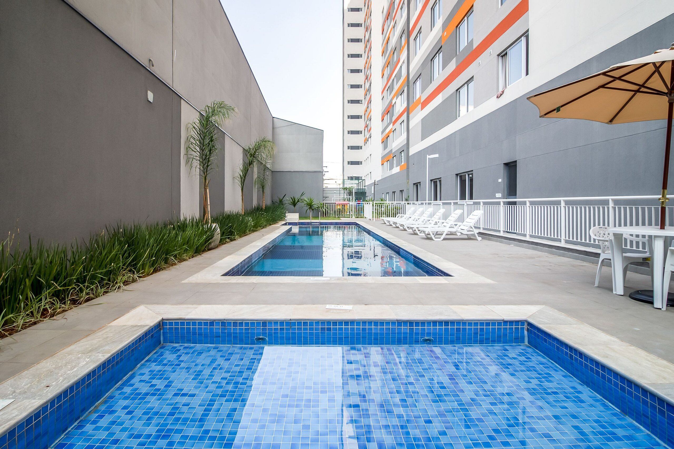 Economy Studio | Pool | Outdoor pool, open 10:00 AM to 8:00 PM, pool loungers