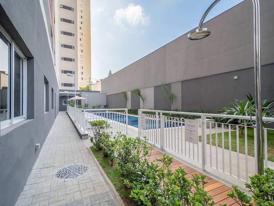 Estudio | Piscina | Una piscina al aire libre (de 10:00 a 20:00), tumbonas
