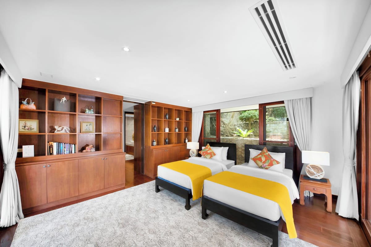 In-room safe, desk, laptop workspace, blackout curtains