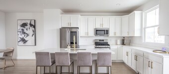 CORPORATE HOUSING