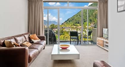 Diamond Destination ZQN 8 - Lake & Mountain Views