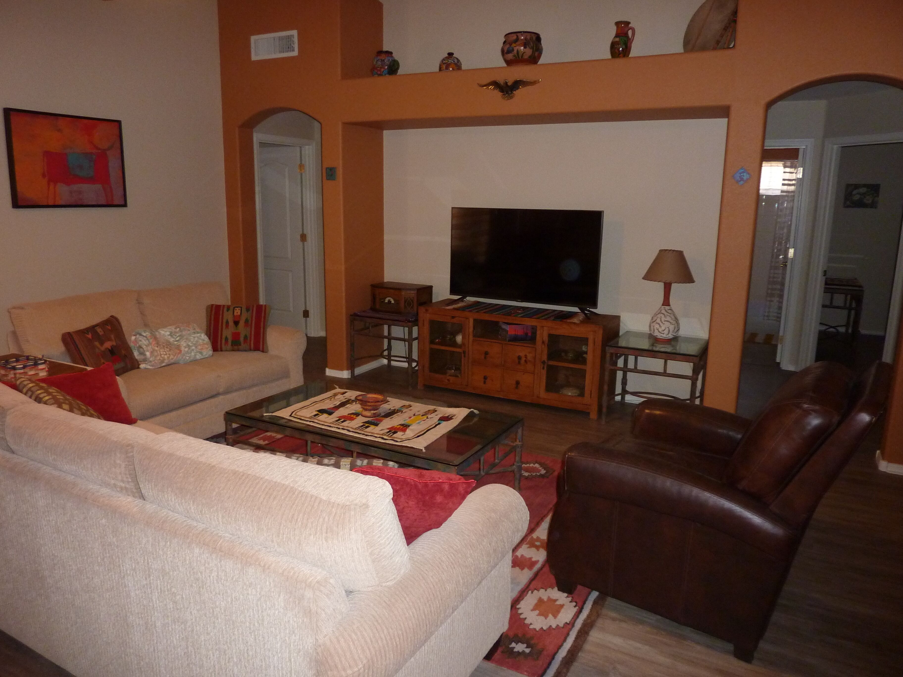 تلفزيون ذكي، مكتبة موسيقى، ستيريو