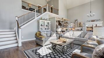 Télévision, cheminée