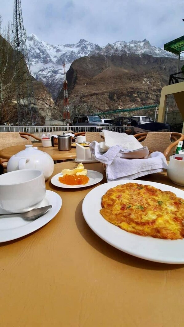 Petit déjeuner continental compris tous les jours