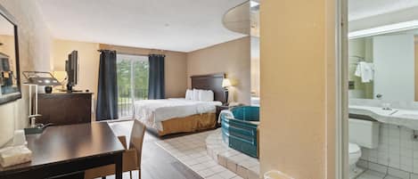 Camera Exclusive, 1 letto king | Ferro/asse da stiro, Wi-Fi gratuito, lenzuola