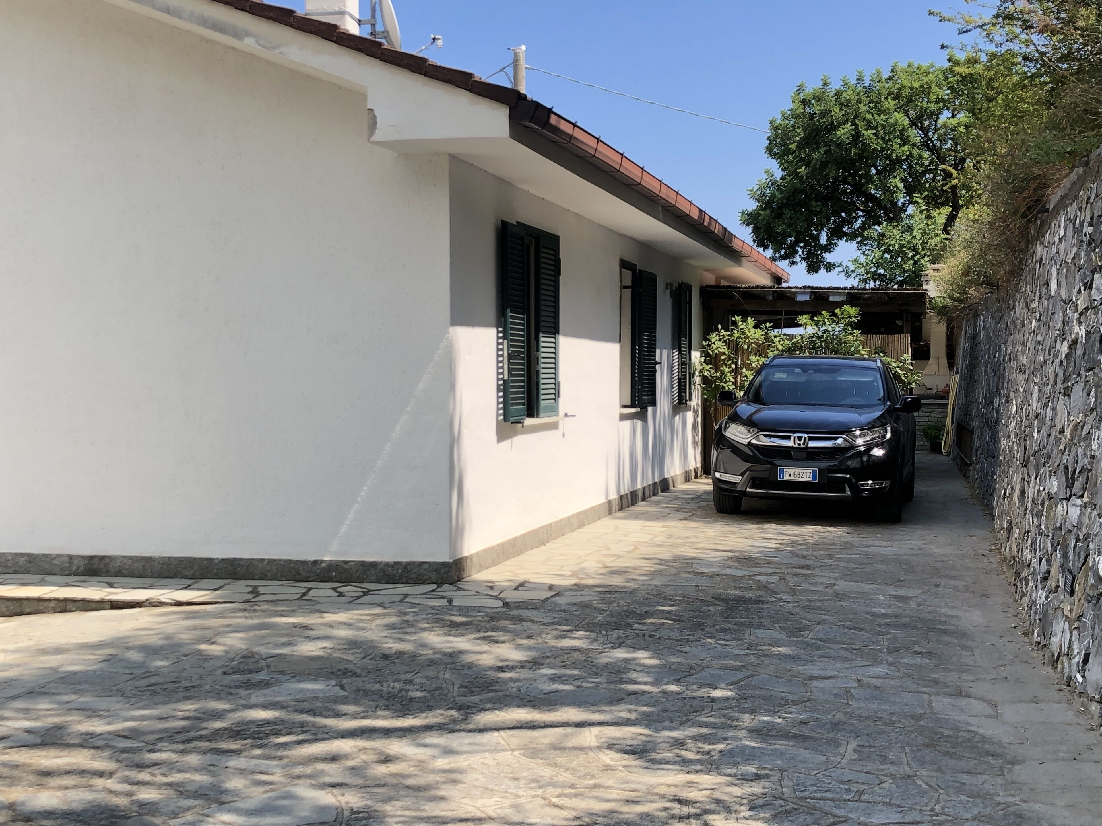 PARKING SPACE