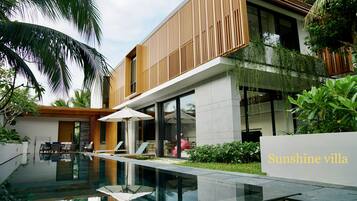 Signature Villa, 3 Bedrooms, Private Pool, Beachside | Bahagian luar