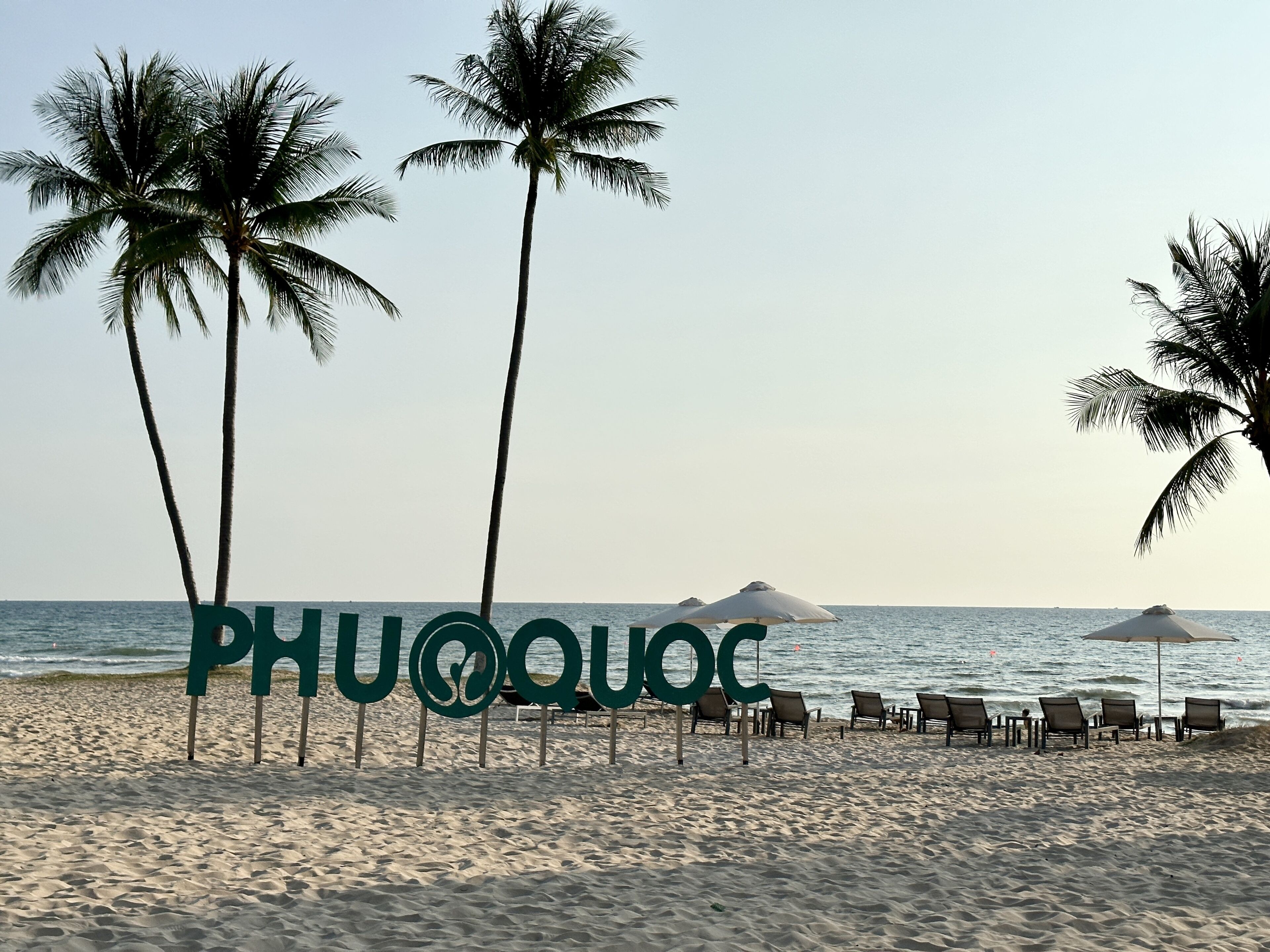 Private beach nearby, free beach shuttle, sun loungers, beach umbrellas