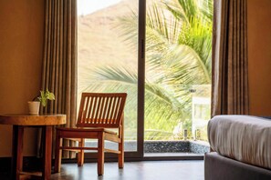 Quarto superior | Quartos à prova de som, Wi-Fi de cortesia, roupa de cama