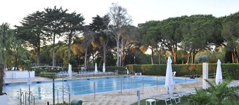 La Serra Holiday Village & Beach Resort