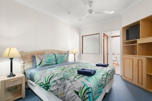 3 chambres, fer et planche à repasser, accès au Wi-Fi (inclus)