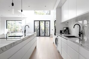 Billede uden beskrivelse, 4 af 25, knap