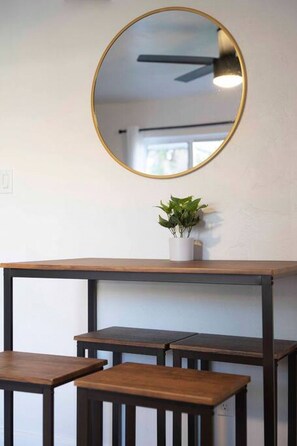 تناول الطعام