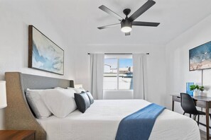 2 Schlafzimmer, Schreibtisch, Bügeleisen/Bügelbrett, kostenloses WLAN