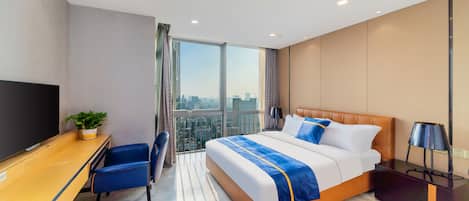 エリート ダブルルーム | 高級寝具、ピロートップベッド、ミニバーのアイテム (無料)、セーフティボックス (室内)