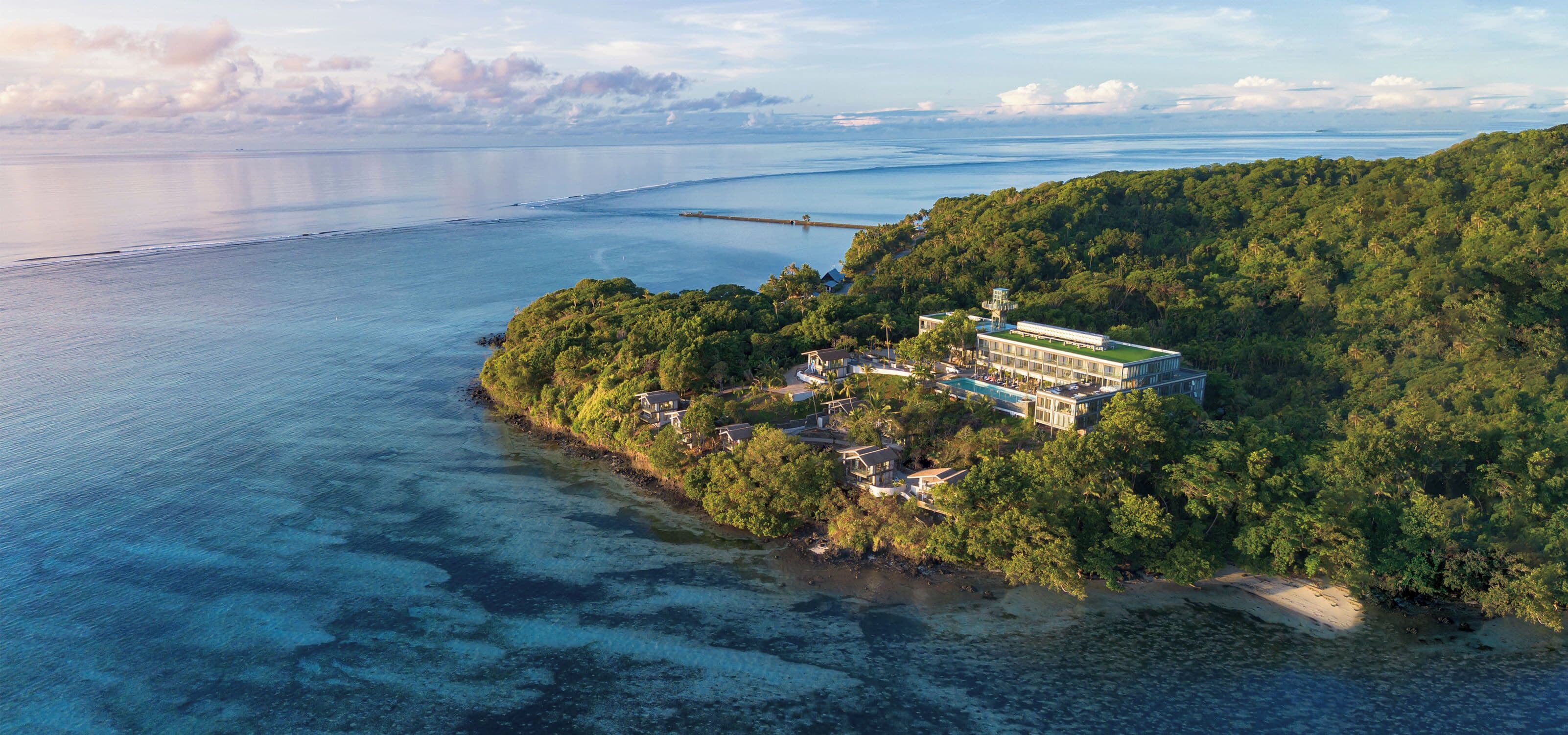 Deluxe Suite, Ocean View (Deluxe Ocean Corner Suite) | Premium bedding, down duvets, minibar, in-room safe