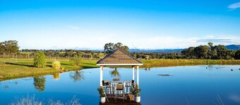 Midnight's Promise - Promise 2 - Vineyard accommodation with valley views