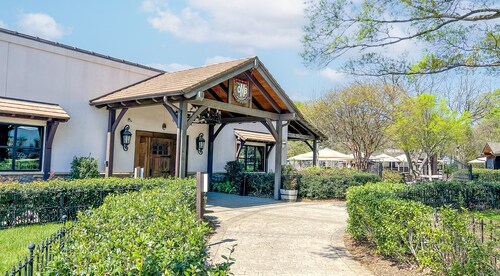 Mini Golf in Backyard, Near Uptown - 1.5 miles from OMB Brewery