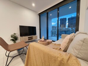 Älytelevisio, kirjoja