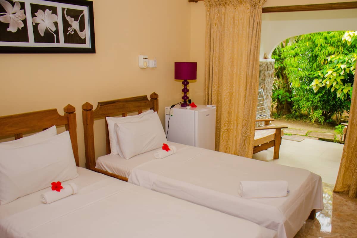 1 habitación, sistema de insonorización, wifi gratis y ropa de cama