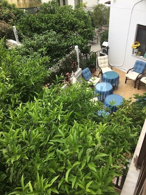 شرفة/رواق