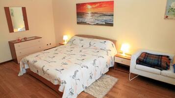 1 camera, una cassaforte in camera, Wi-Fi, lenzuola