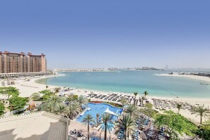 Beach nearby - Elegant 1 Bed l Direct Beach Access l The Palm (Palm Jumeirah)