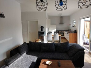 TV, peis og bordtennis