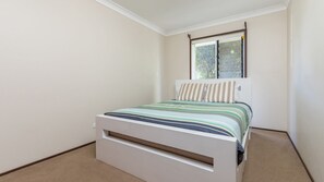 3 chambres, draps fournis
