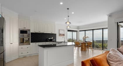 Seaside Bliss Mount Martha - 1 NIGHT FREE!* - Stunning panoramic bay views