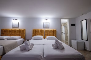 Comfort-Vierbettzimmer | 1 Schlafzimmer, Bettwäsche aus ägyptischer Baumwolle