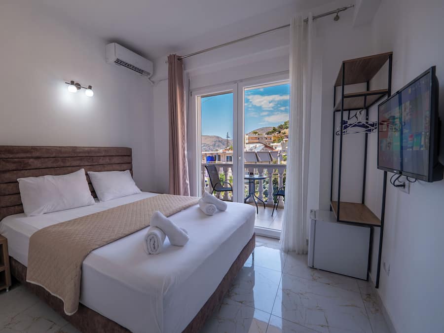 Double Room, Balcony