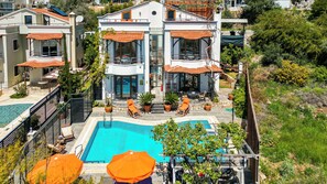 Exterior - Villa Kirlangic is an 8 person villa in the center of Kalkan with sea view. (Kalkan)
