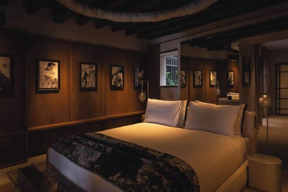 Ropa de cama de alta calidad y minibar