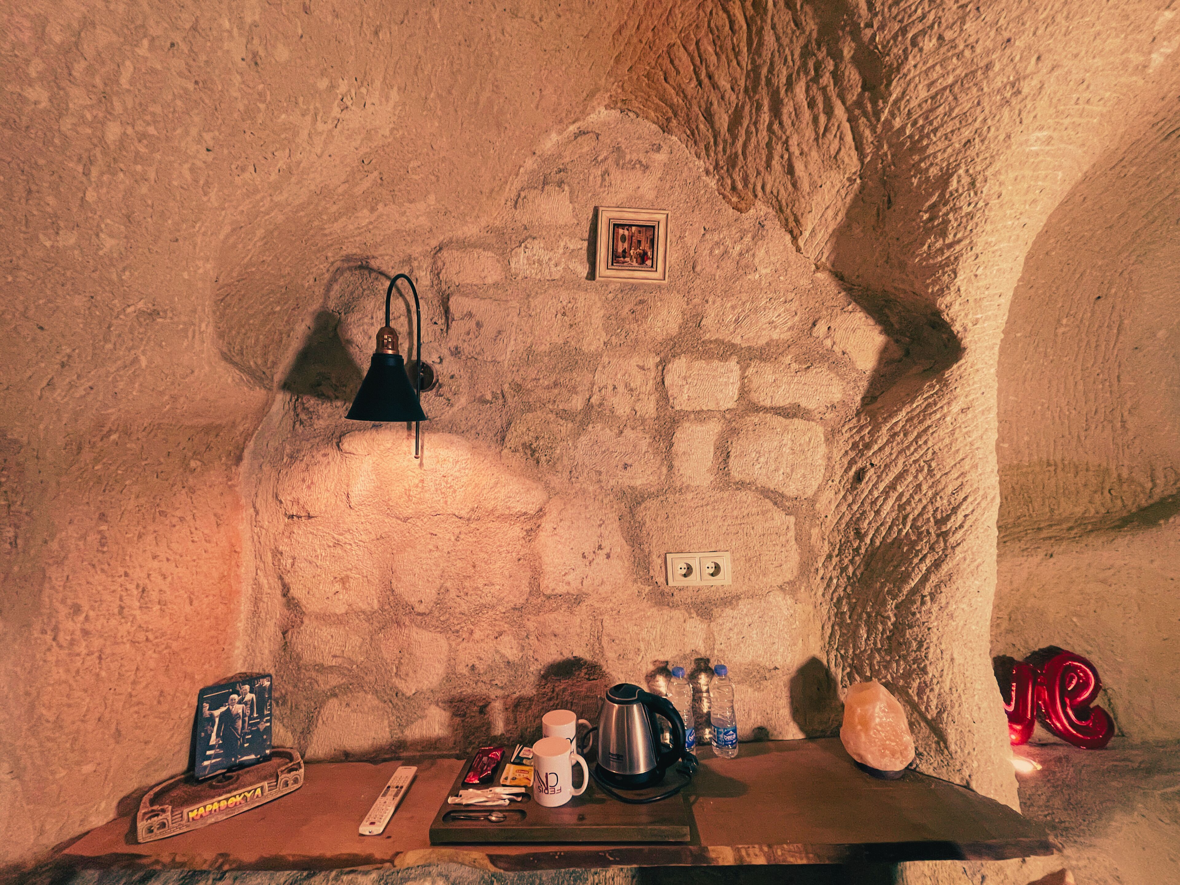 ห้องพรีเมียมดับเบิล, ปลอดบุหรี ่, อ่างน้ำวน | บริเวณนั่งเล่น | ทีวีจอแอลซีดี 80 ซม. พร้อมช่องดาวเทียม, ทีวี, หนังสือ