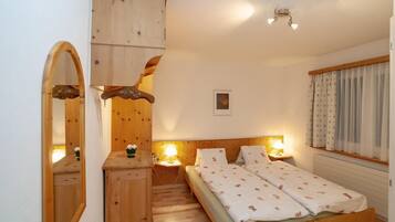 1 多间卧室、WiFi