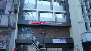 Exterior - Purple Beds by VITS Dwarkesh, Surat (Surat)