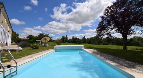 Gîte La Gaubide avec Piscine privée - proche Dordogne