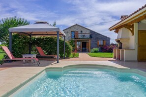 Pool - Gîte avec piscine à Madaillan, Lot-et-Garonne (MADAILLAN)