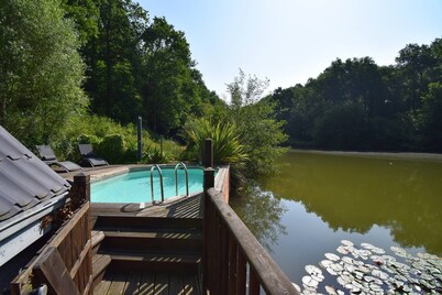 Gîte chalet insolite avec piscine et lac pêche - proche des Landes