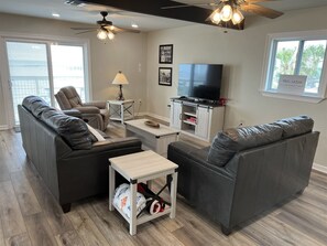 TV - Reel Cajun - Boat Access - Island Realty (Grand Isle)