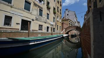 Vue depuis lâhĂ©bergement