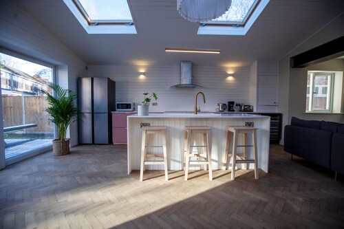 Stunning newly refurbished house in South Manchester